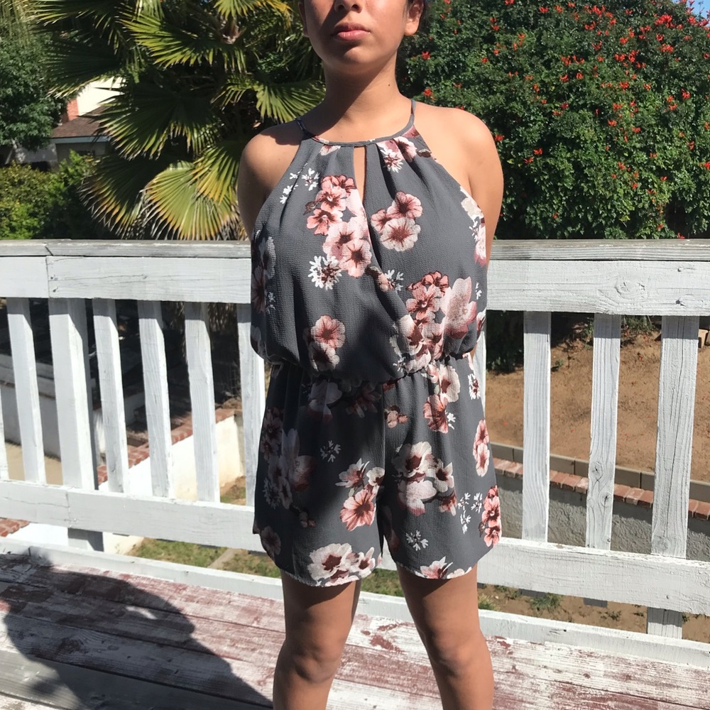 Romper medium - Picture 2 of 6